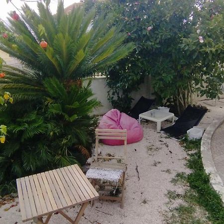 Quarto Privado 6 Famoes  外观 照片